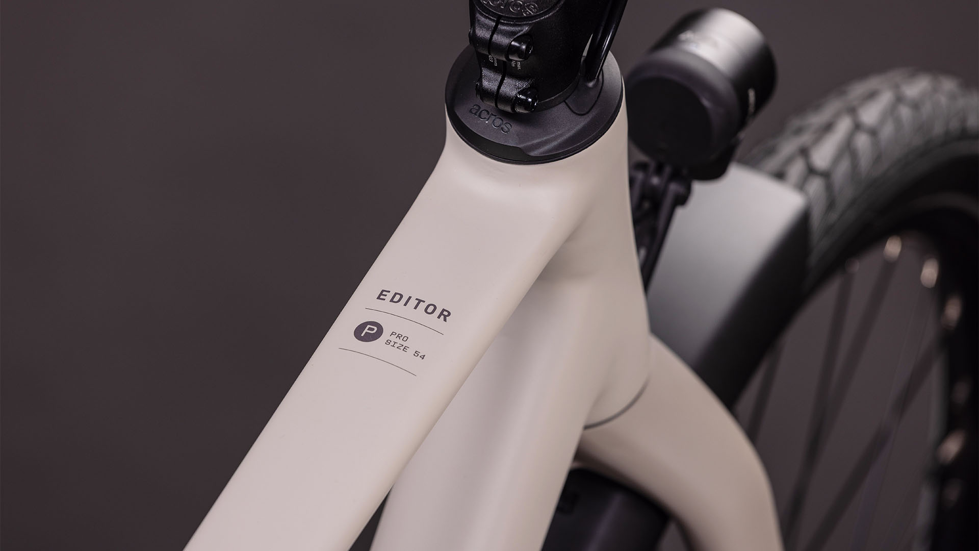 cube-editor-pro-fe-oatgrey-n-grey-46-cm_270262_2_1756888697